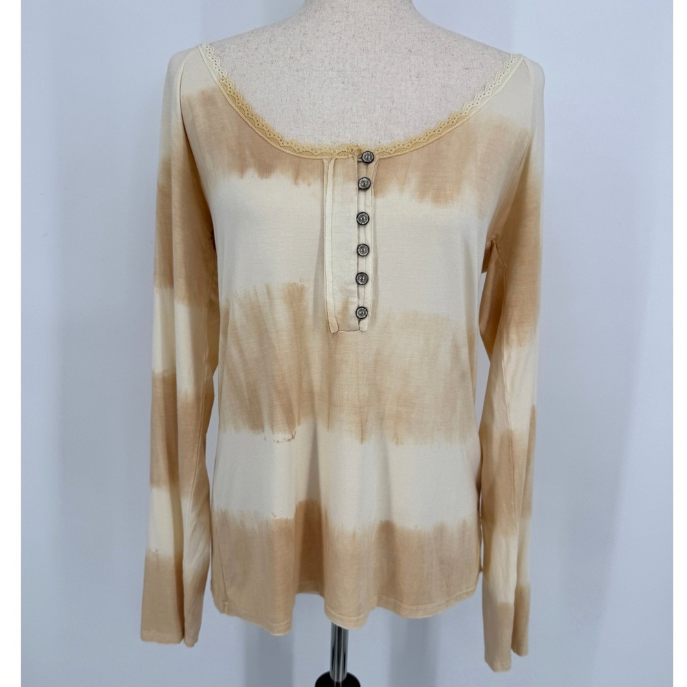 POL Henley Top Size Medium Cream Tan Tie Dye Lace Trim Boho Casual Long Sleeves